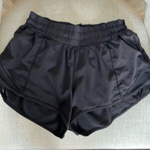 Lululemon Hottie Hot 2.5